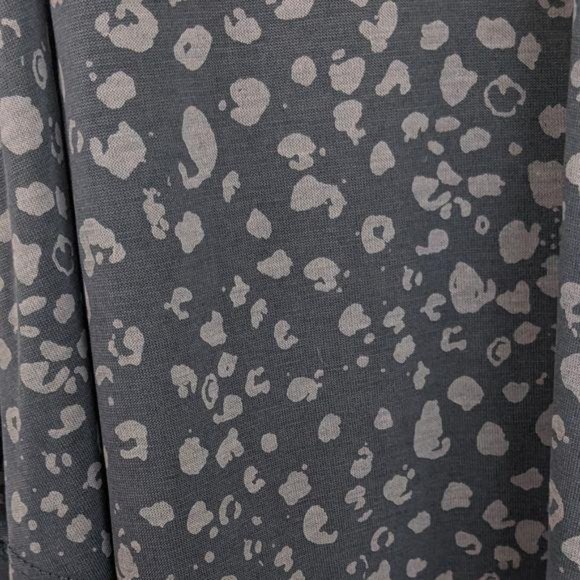 silence and noise black grey cheetah print hi neck tank top extra small MSRP 34 - Picture 4 of 8